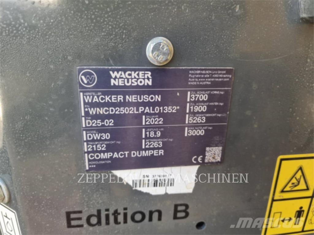 Wacker DW30 Zglobni damperi
