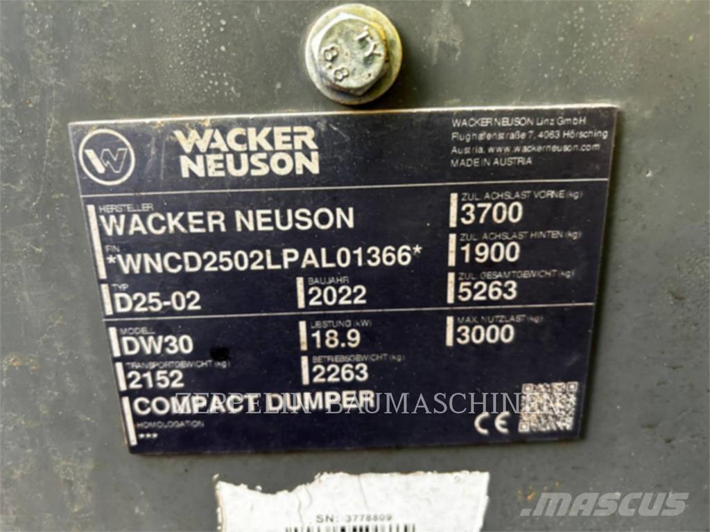 Wacker DW30 Zglobni damperi