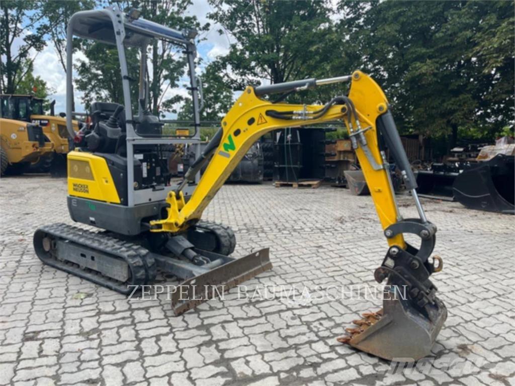 Wacker EZ17E Bageri guseničari