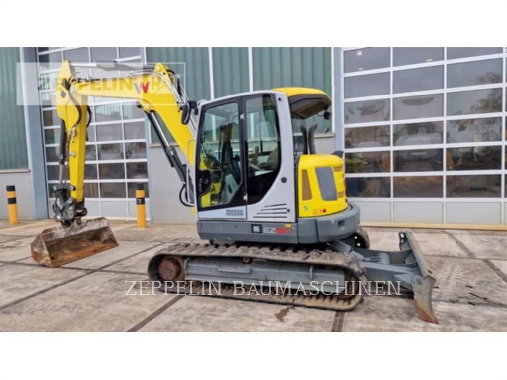 Wacker EZ80 Bageri guseničari