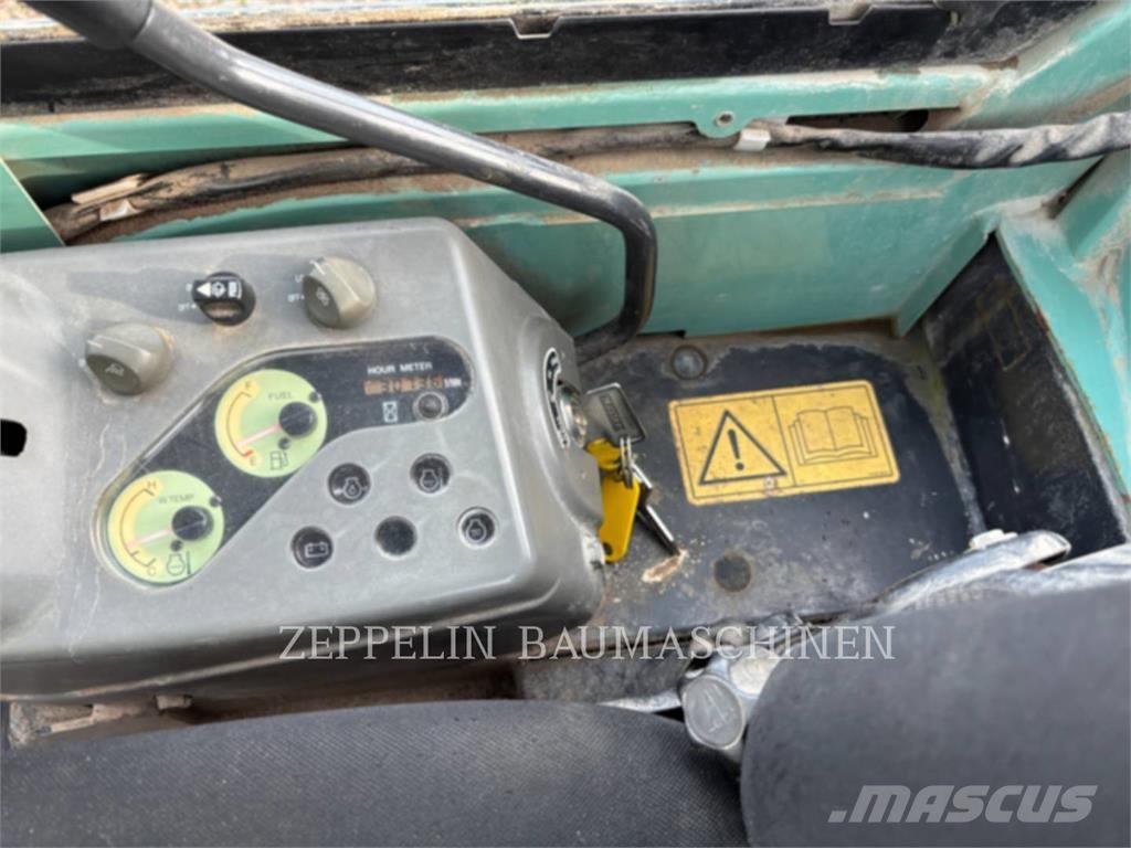 Yanmar SV15 Bageri guseničari