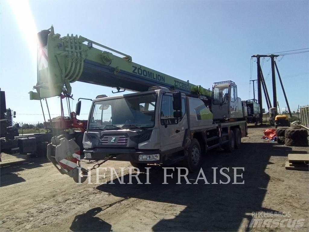 Zoomlion ZTC250V31 Polovne dizalice za sve terene