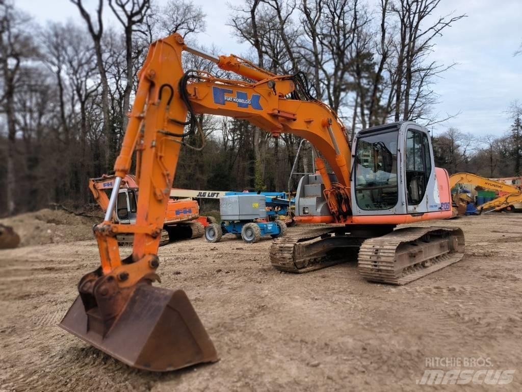 Fiat-Kobelco E 135 Bageri guseničari