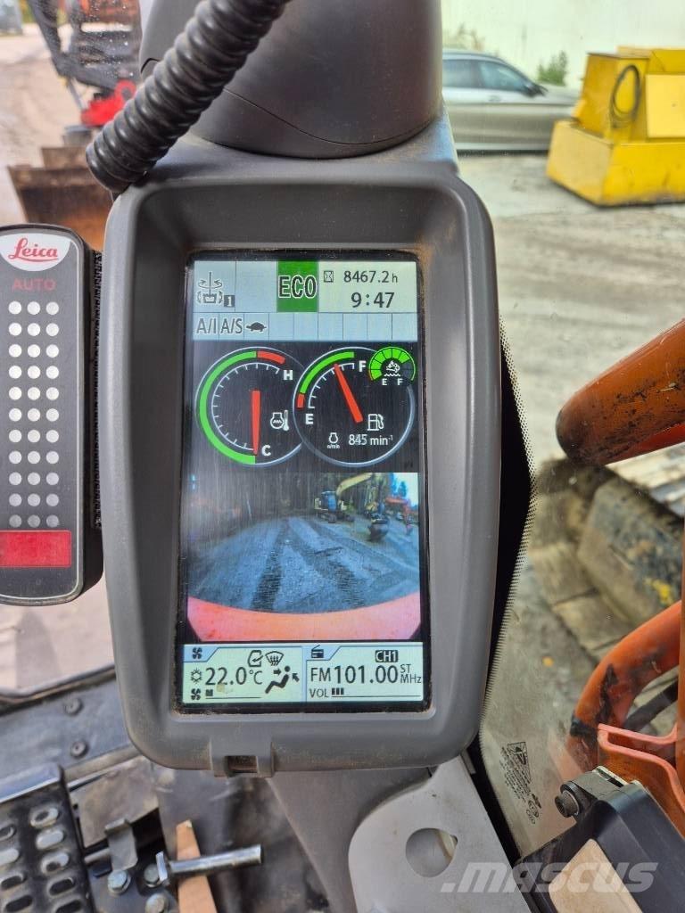 Hitachi ZX 300 LC-6 Bageri guseničari