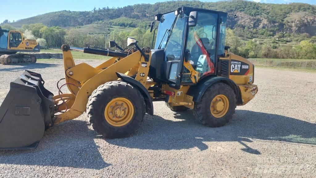 CAT 906 Utovarivači na točkove