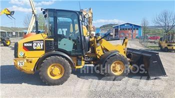 CAT 906 Utovarivači na točkove