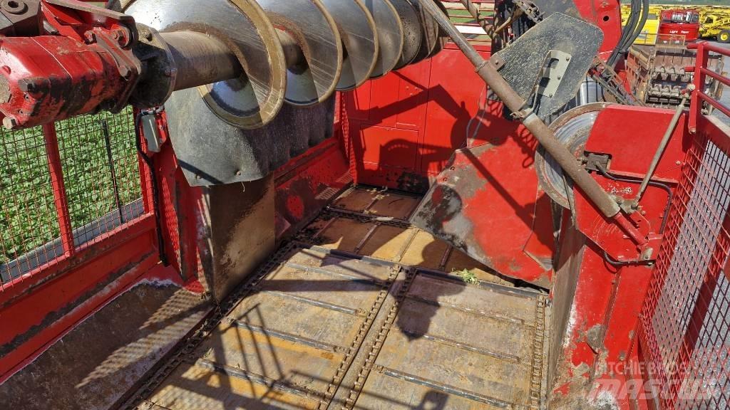 Holmer T4-30 Kombajni za cveklu