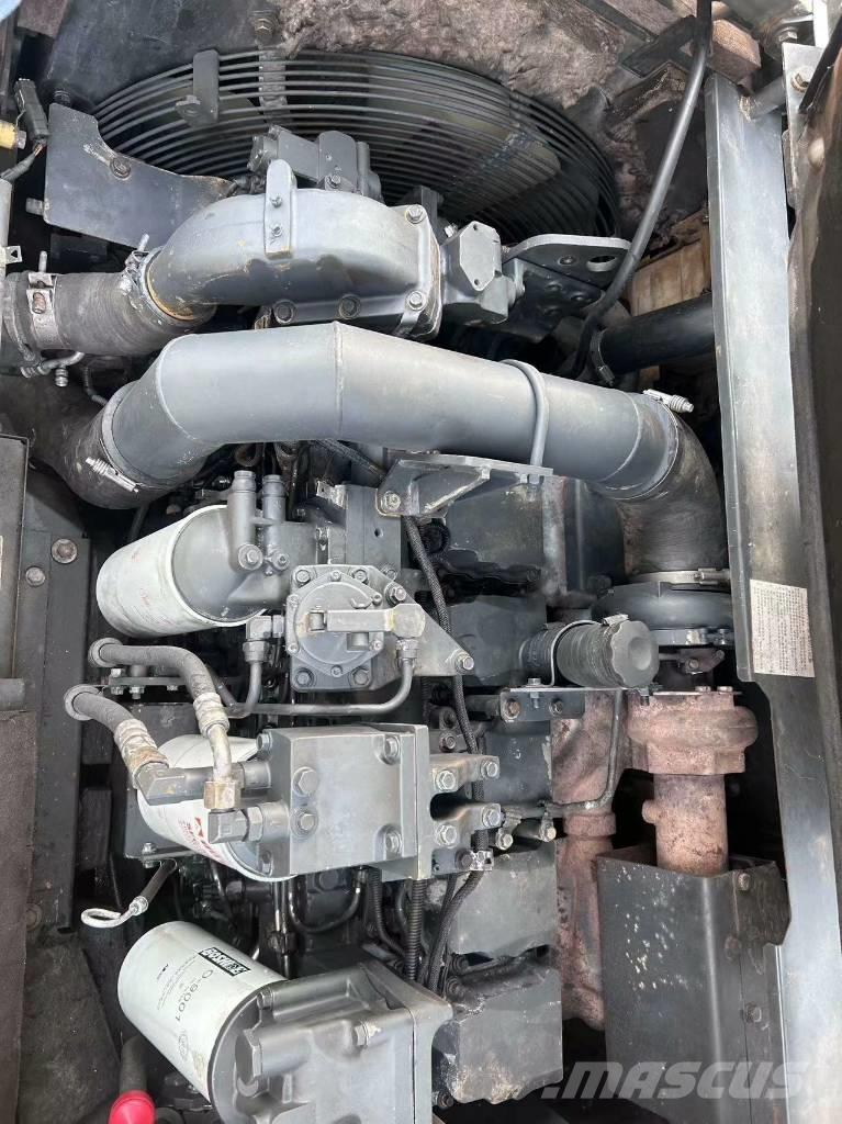 Komatsu PC 400-8 Bageri guseničari