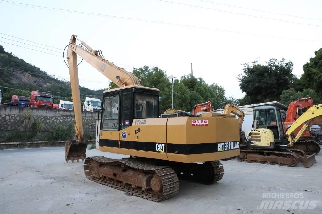 CAT E120B Long boom Bageri guseničari