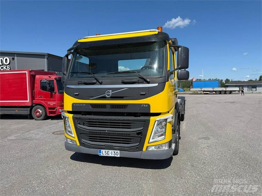 Volvo FM410 6x2*4 Rol kiper kamioni sa kukom za podizanje tereta