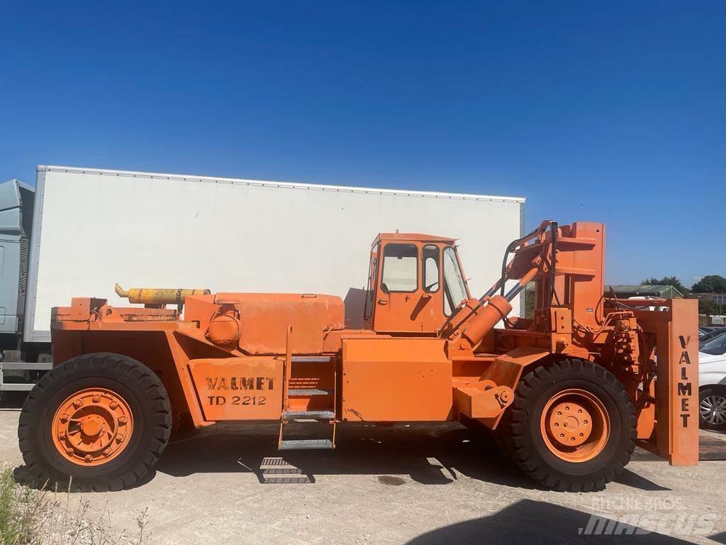 Valmet TD2212 Dizelski viljuškari