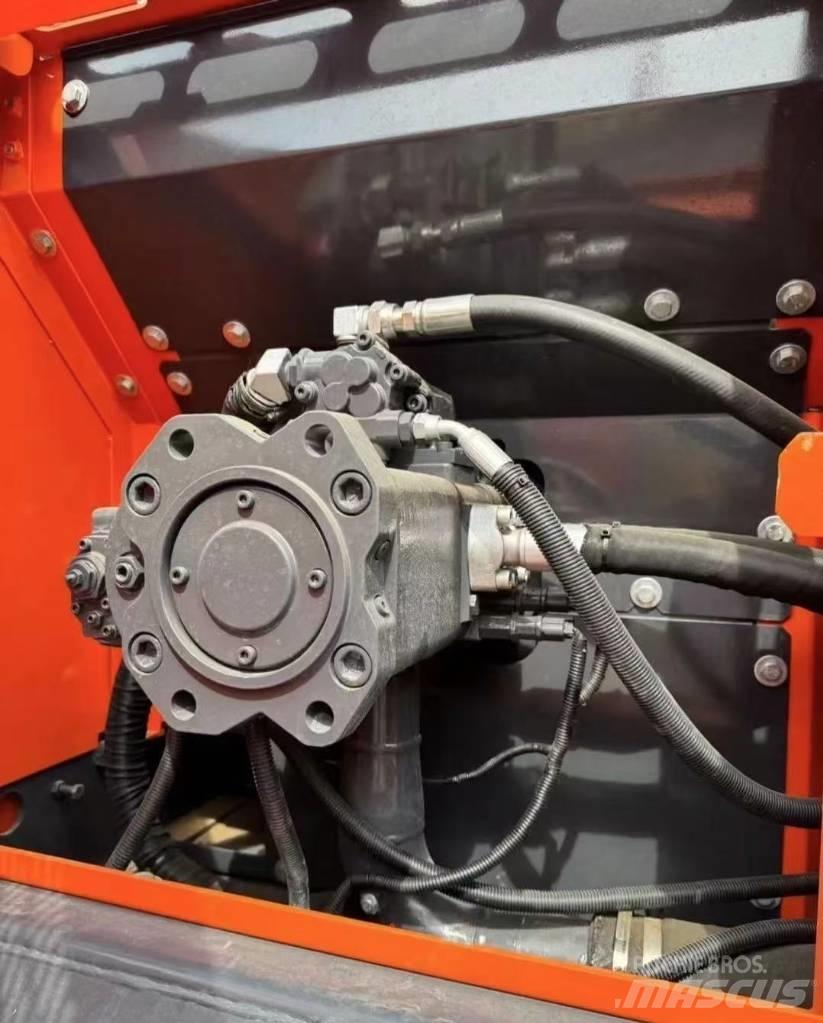 Doosan DX 225 Bageri guseničari
