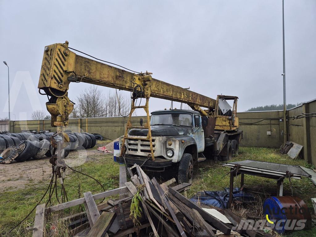  Onbekend ZIL Kamioni sa kranom