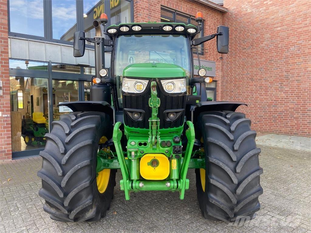 John Deere 6R185 Traktori