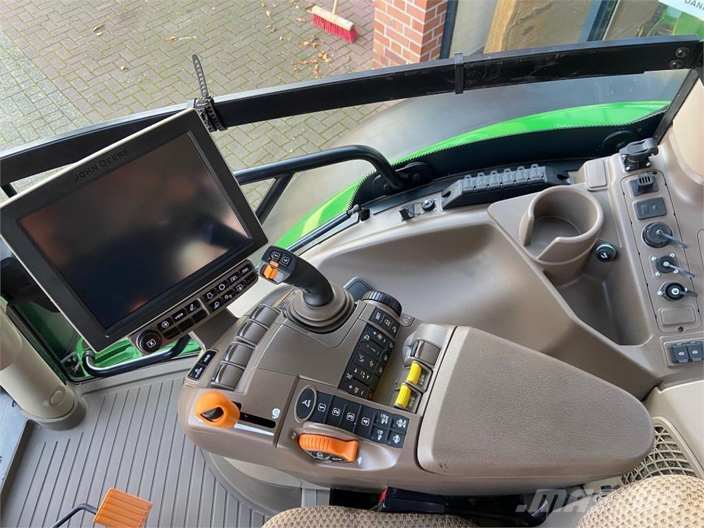 John Deere 6R185 Traktori