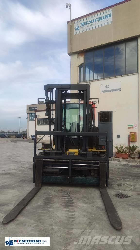 Hyster 9.00XM Dizelski viljuškari