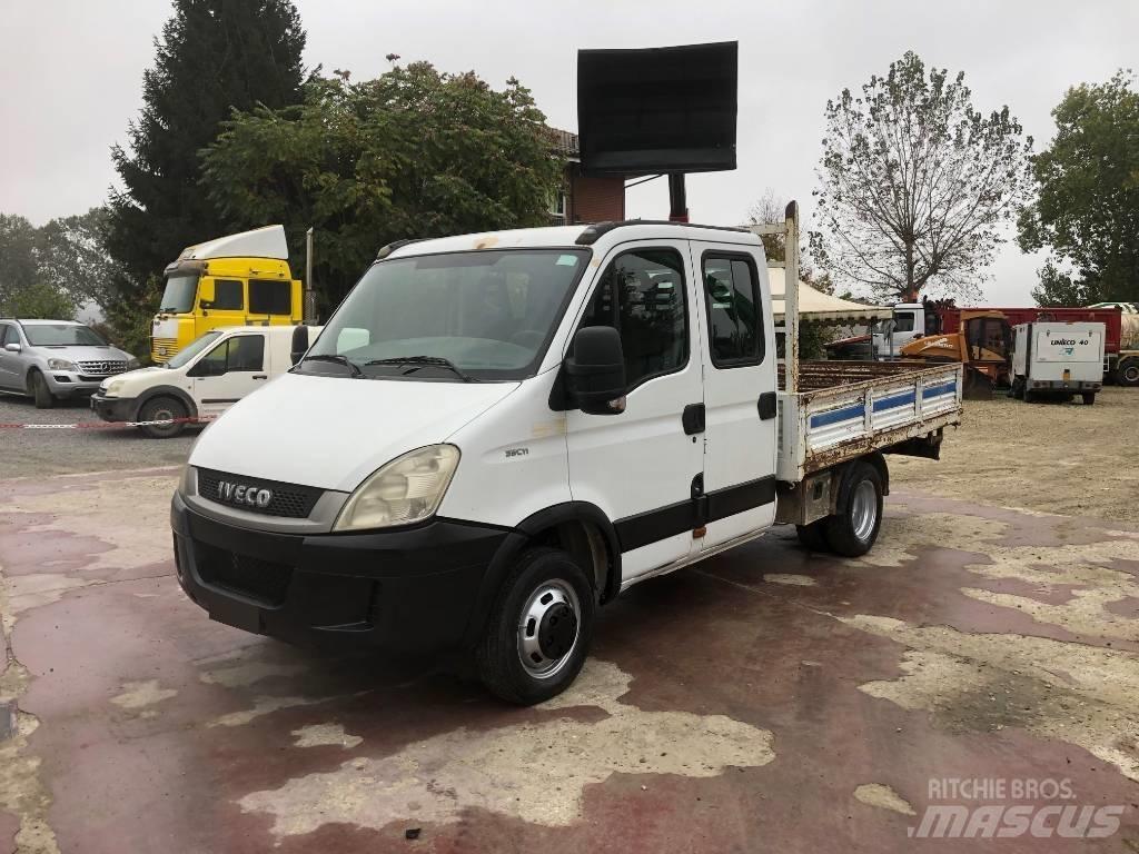 Iveco Daily 35-110 Sanduk kamioni