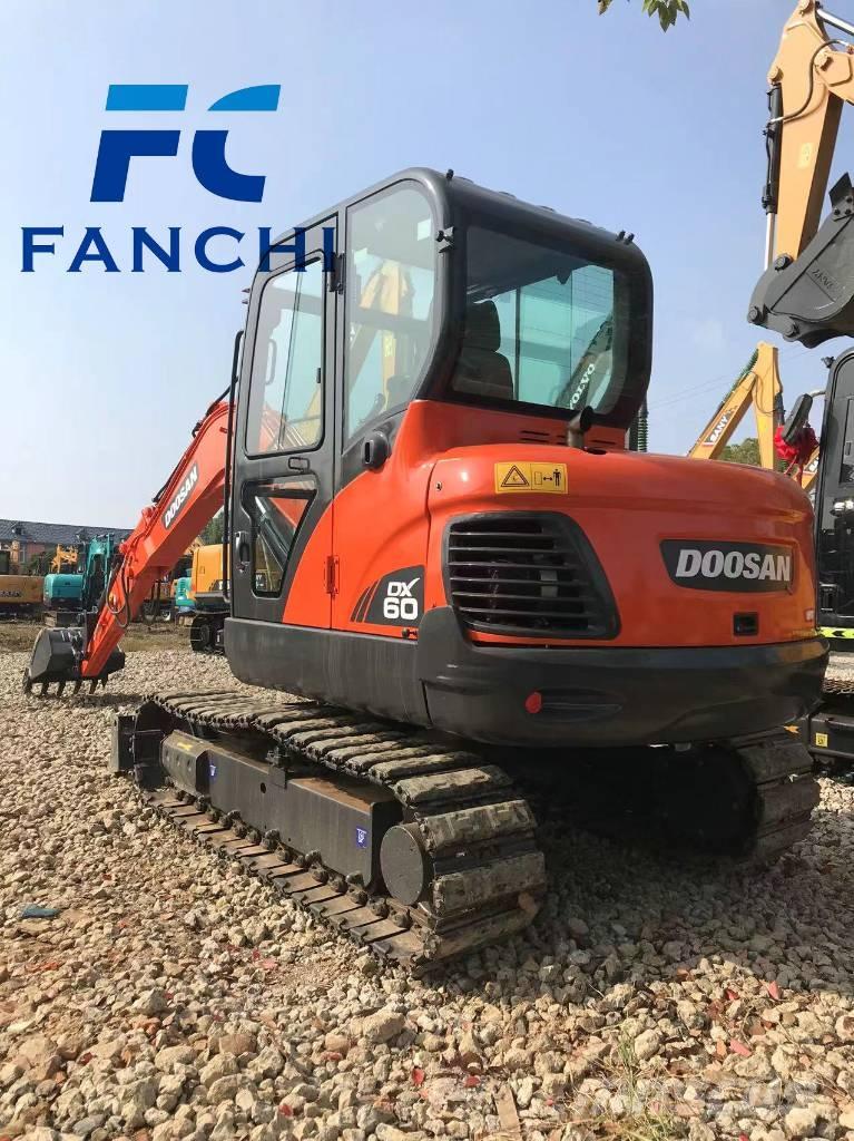 Doosan DX 60 Bageri guseničari