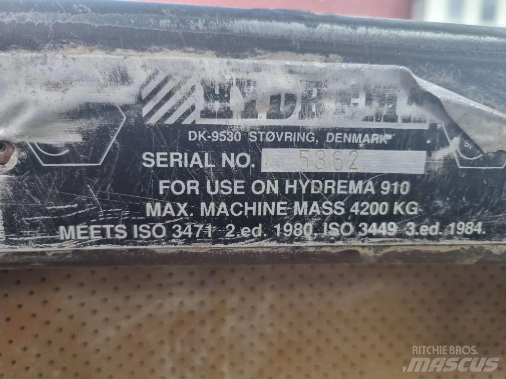 Hydrema 910 Zglobni damperi