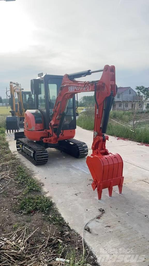 Kubota U 35 Mini bageri < 7t