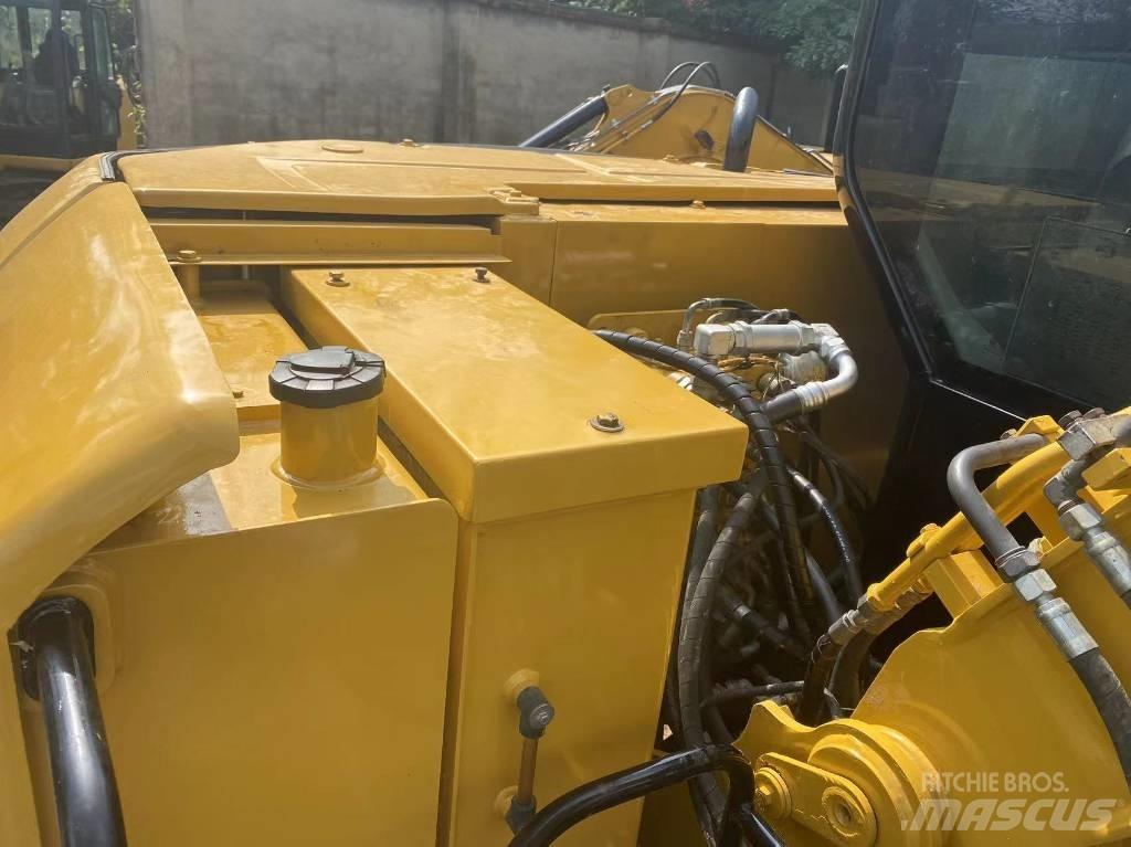 CAT 308E2 Bageri guseničari