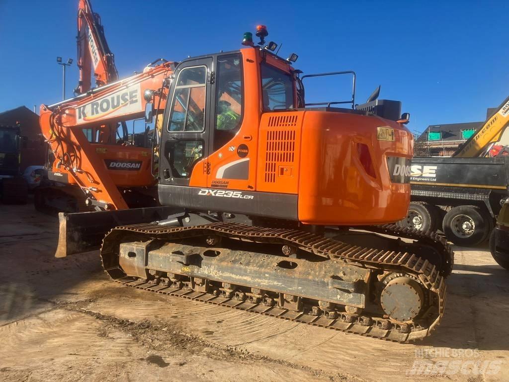 Doosan DX 235 LCR Bageri guseničari