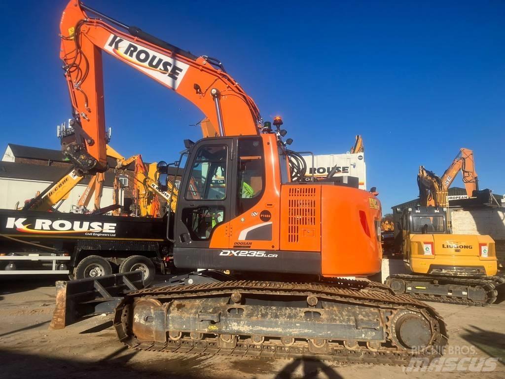 Doosan DX 235 LCR Bageri guseničari