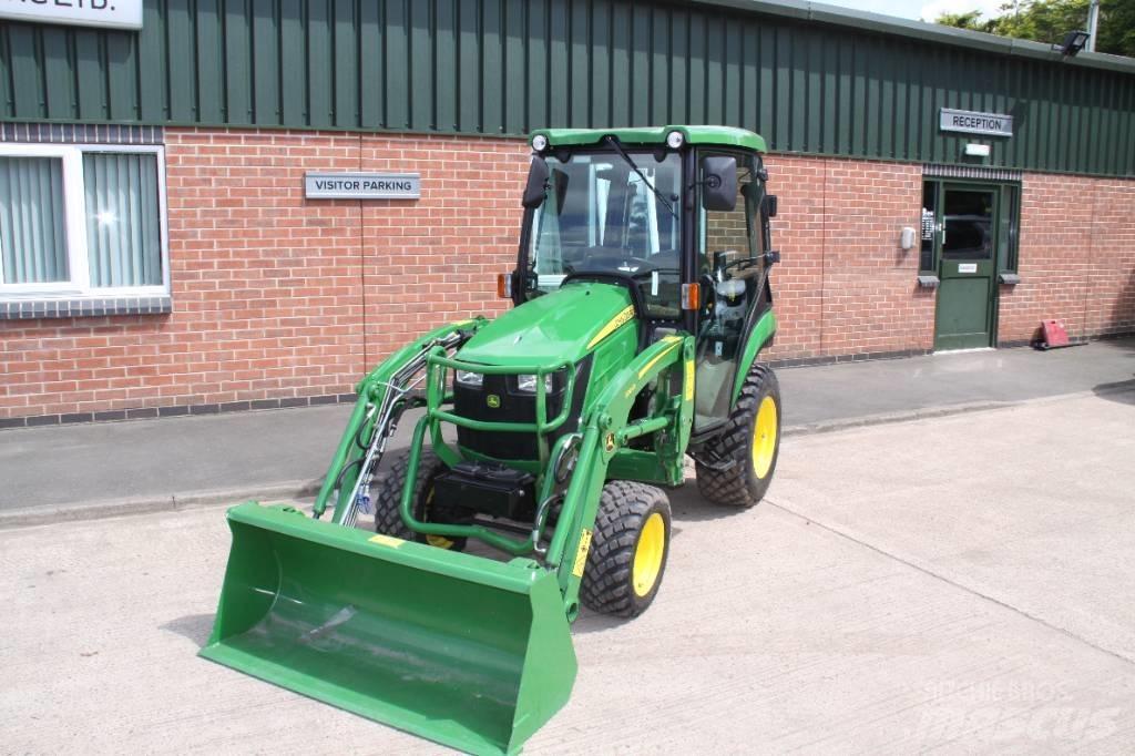 John Deere 2026R Traktori