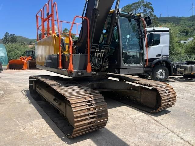 Volvo EC 200 E Bageri guseničari
