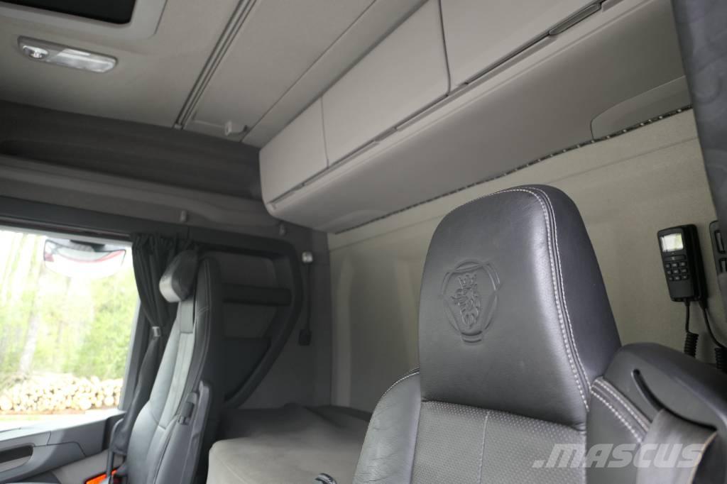 Scania R500B6x2*4NB Rol kiper kamioni sa kukom za podizanje tereta