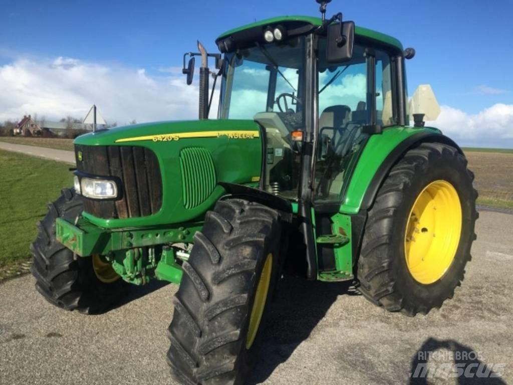 John Deere 6420 S Traktori