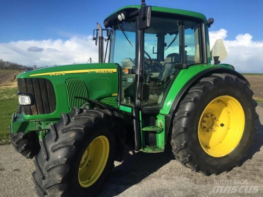 John Deere 6420 S Traktori