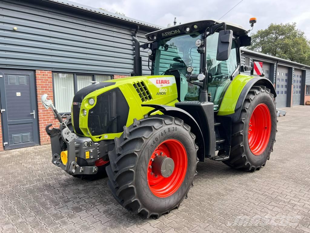 CLAAS Arion 660 Traktori