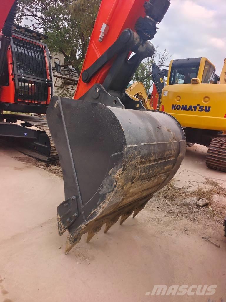 Doosan DX 225 LCA Bageri guseničari