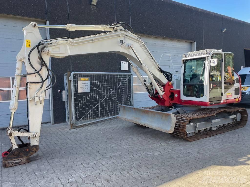 Takeuchi TB2150 Bageri guseničari