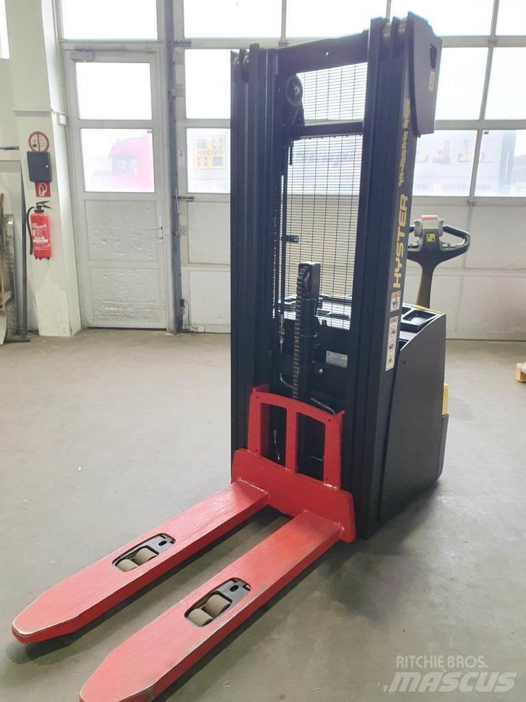Hyster S 1.4 Ručni električni viljuškar