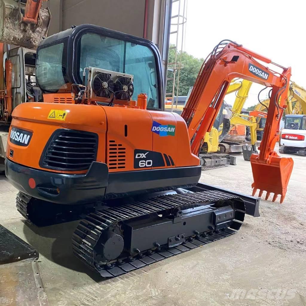 Doosan DX 60-9 C Bageri guseničari