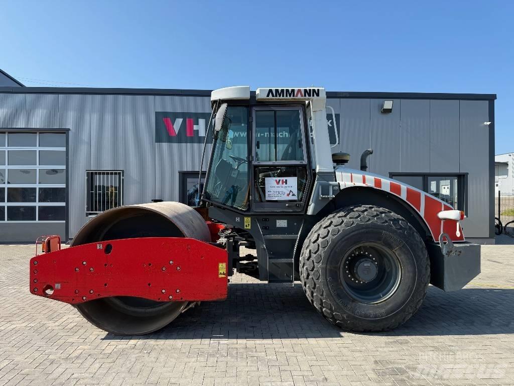 Ammann ASC 110 Valjci sa jednim bubnjem