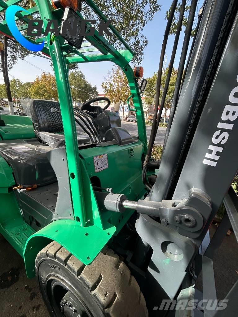 Mitsubishi FD 50 Dizelski viljuškari