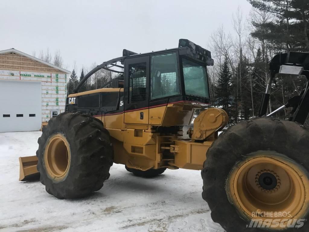 CAT 545 Skideri