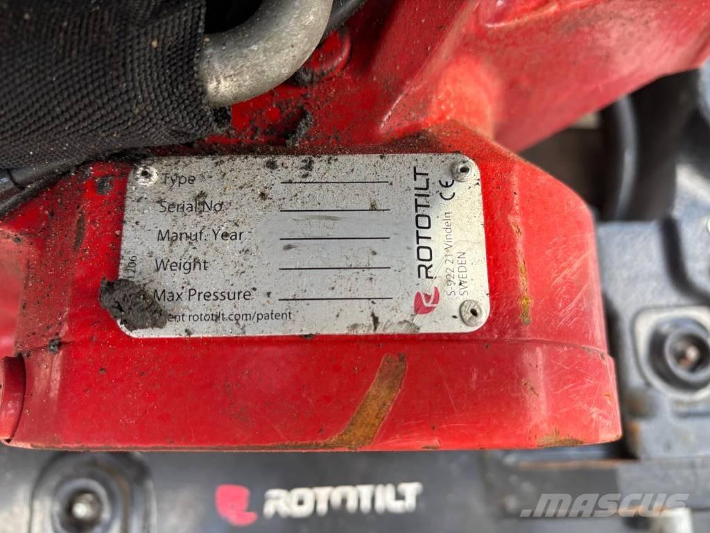 CAT 310 Bageri guseničari