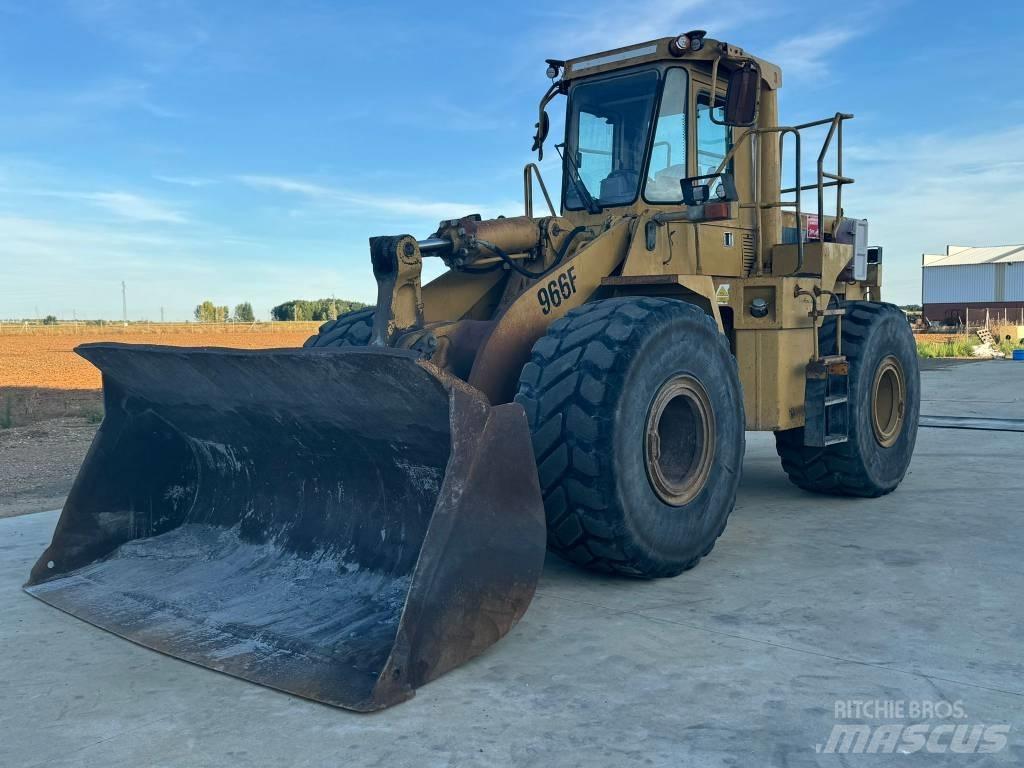 CAT 966 F Utovarivači na točkove