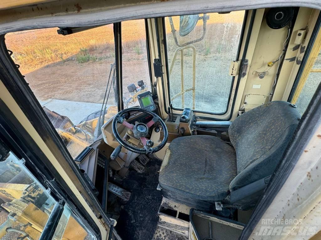 CAT 966 F Utovarivači na točkove