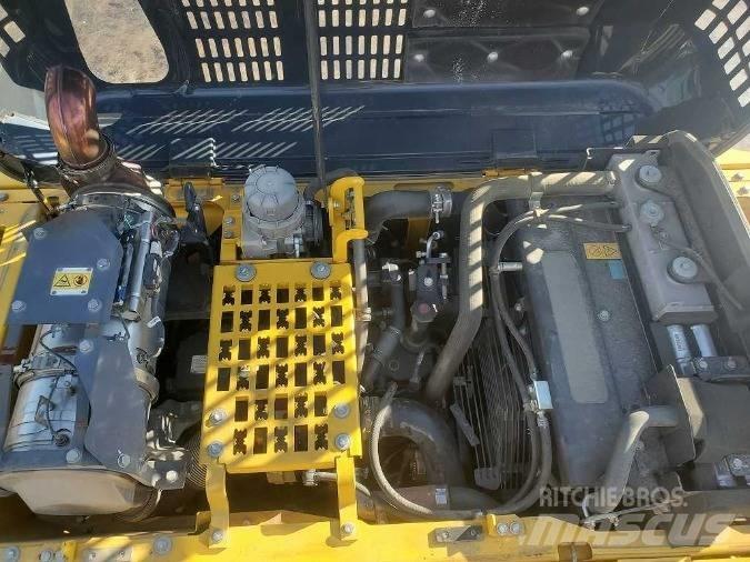 Komatsu PC 200 Bageri guseničari