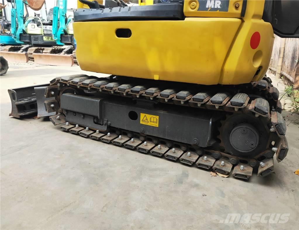 Komatsu PC18MR-3 Mini bageri < 7t