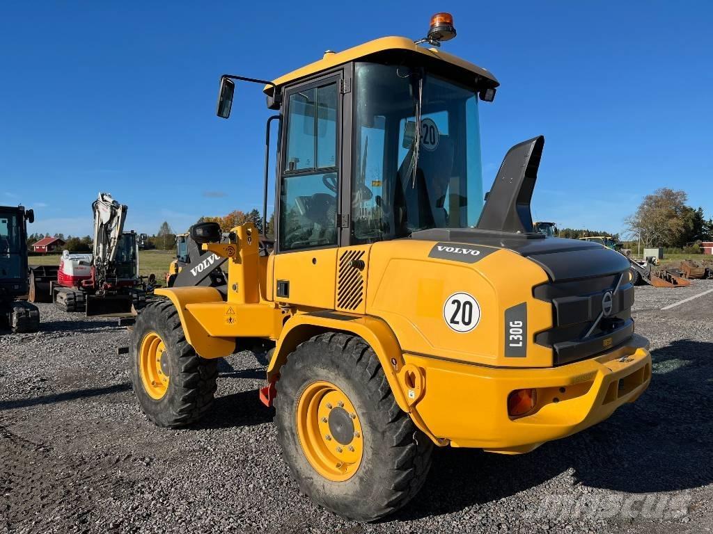 Volvo L 30 G Utovarivači na točkove