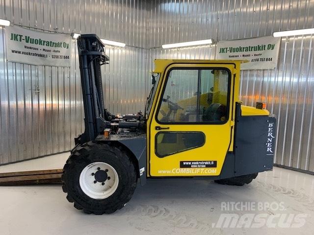 Combilift RT3000 Dizelski viljuškari