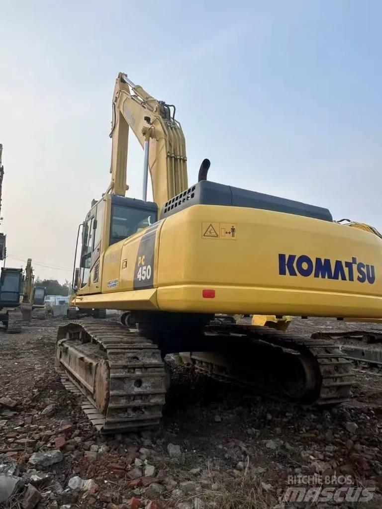 Komatsu 450-8 Bageri guseničari