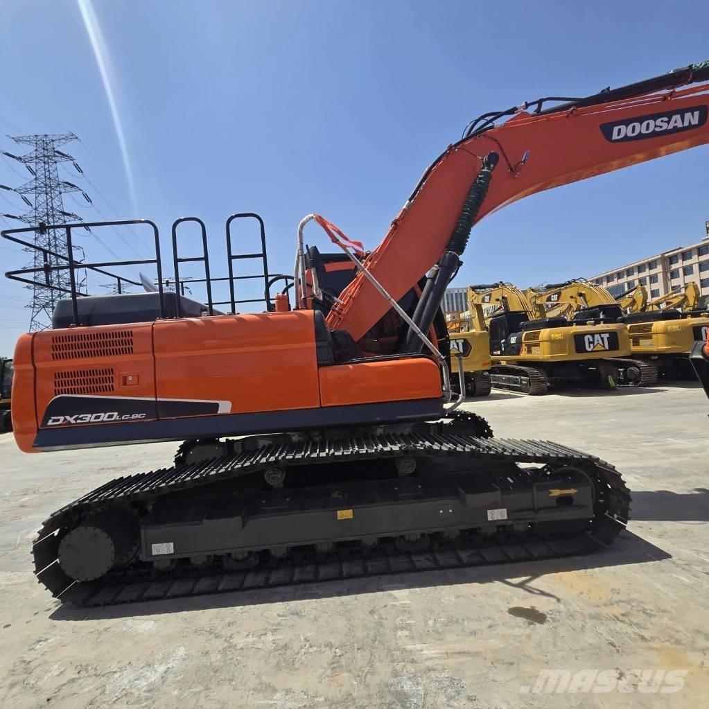 Doosan DX 300 LC Mini bageri < 7t