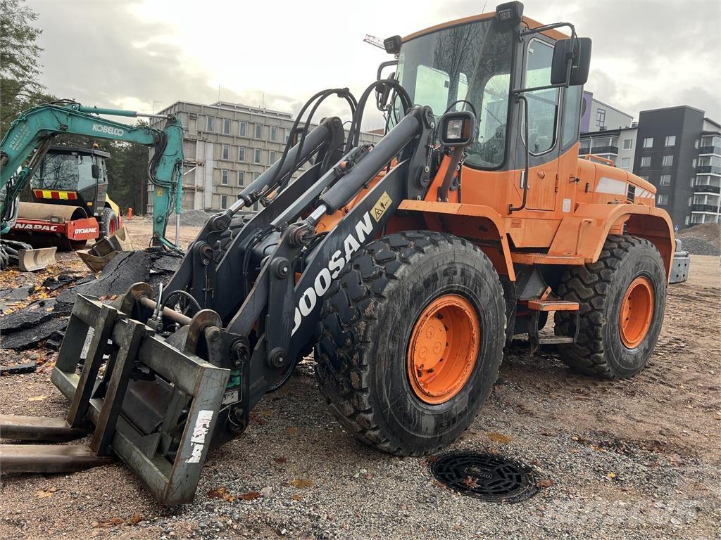 Doosan DL 200 Utovarivači na točkove